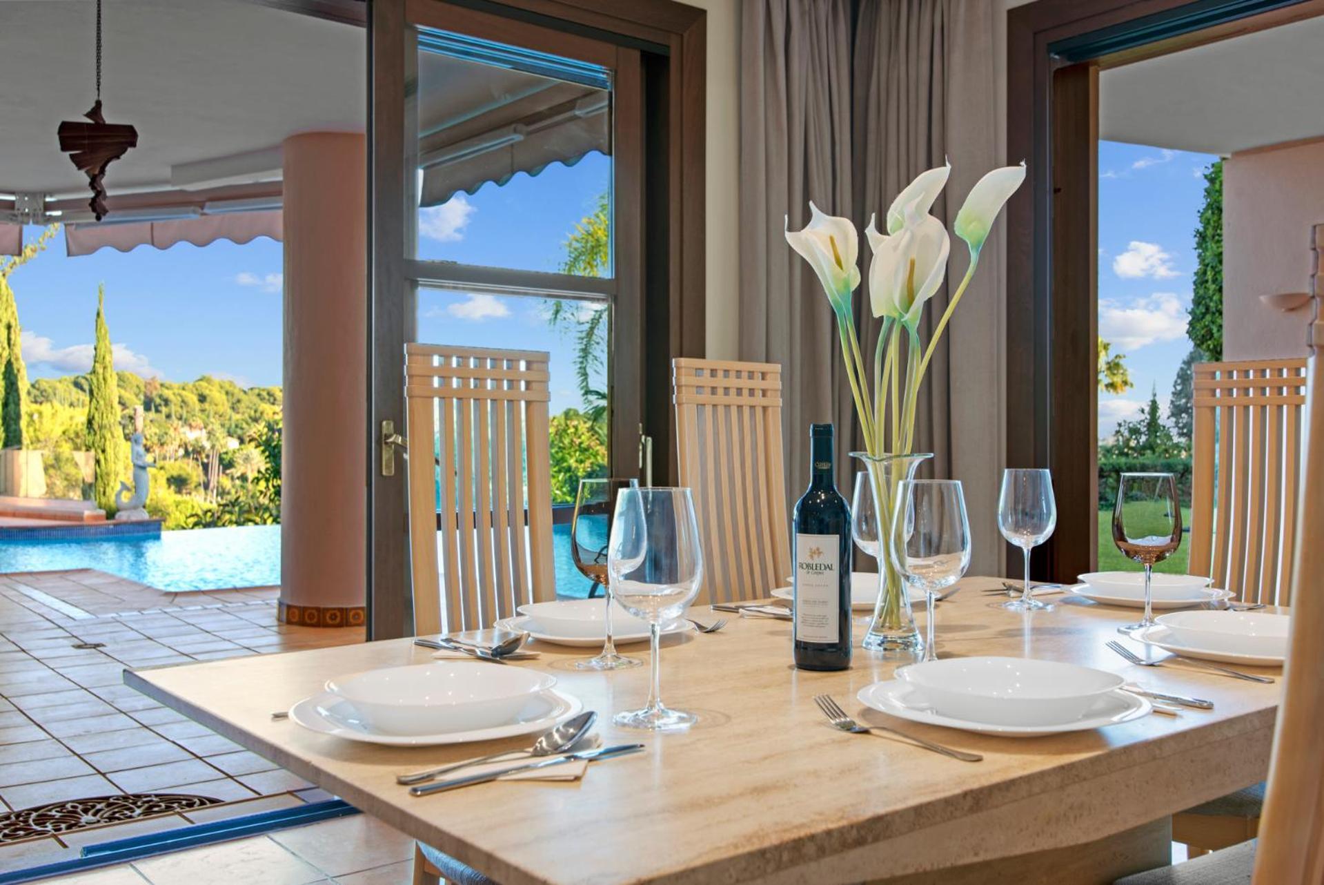 Luxury Villa Robledal By Mabiente - Views Of The Sea And The Golf Course Marbella Exterior photo